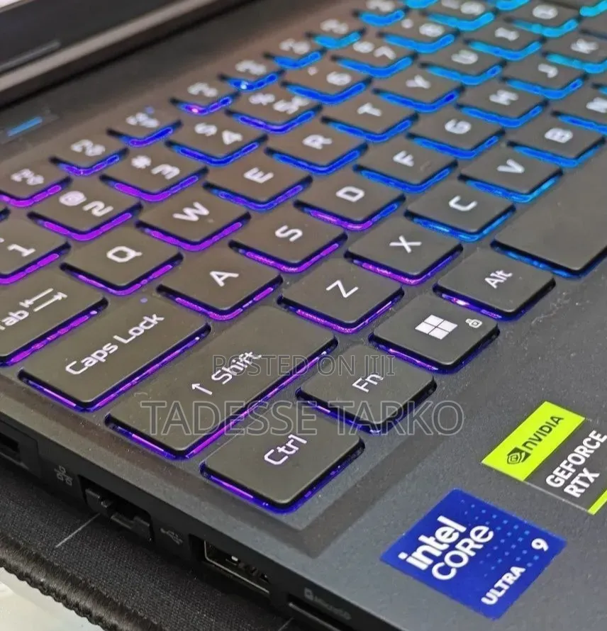 New Laptop Acer Predator Helios Neo 16 16GB Intel Core Ultra 9 SSD 1T