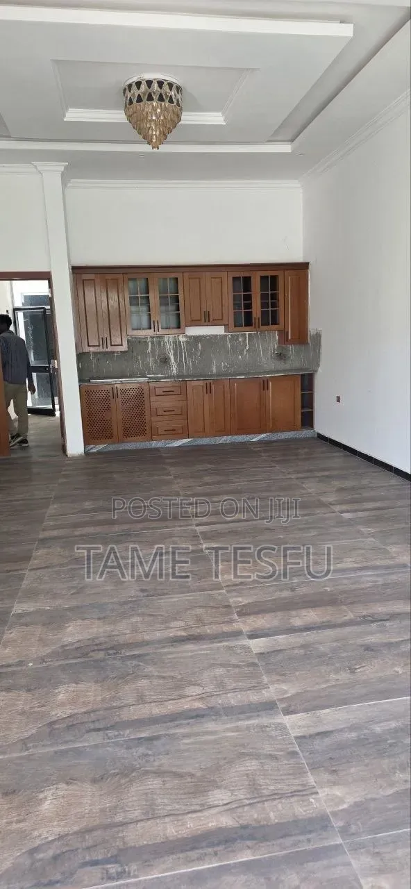 Furnished 4bdrm Villa in ሰሚት72, Bole for sale