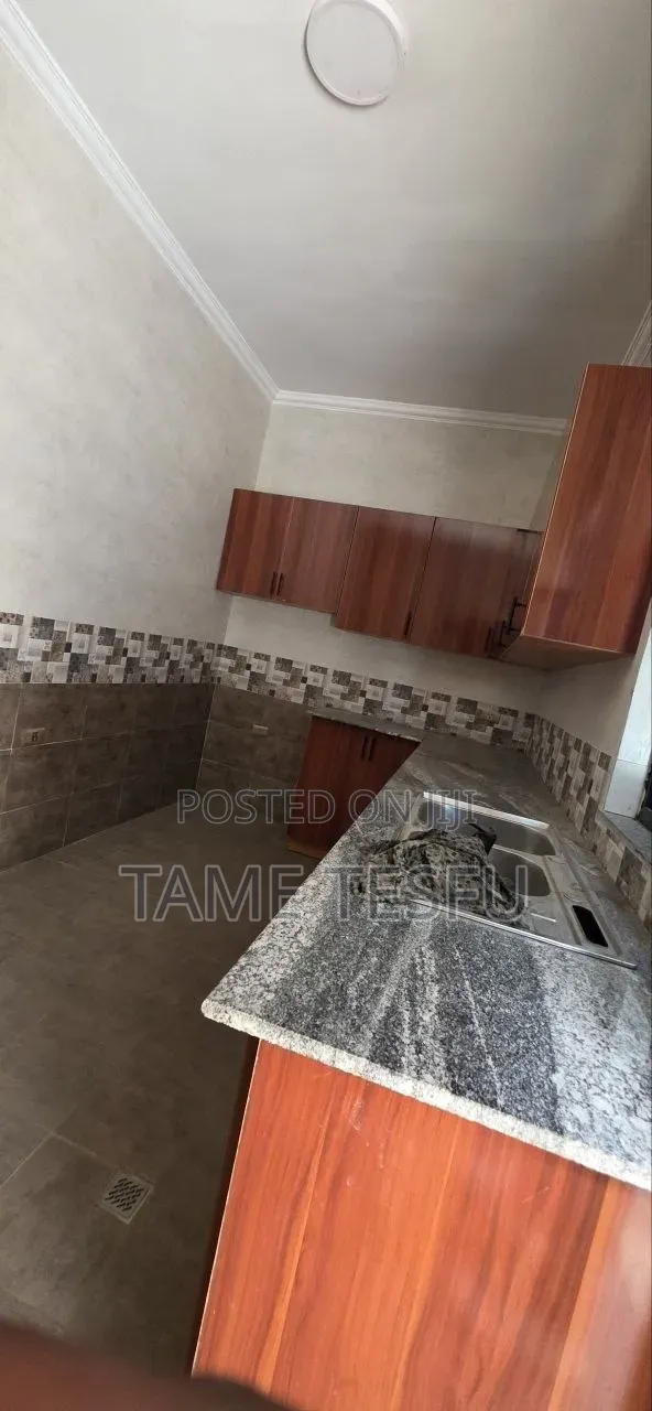 Furnished 4bdrm Villa in ሰሚት72, Bole for sale