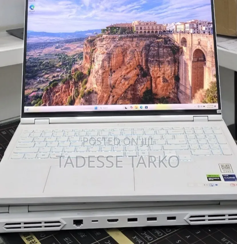 New Laptop Lenovo 16GB Intel Core i9 SSD 1T
