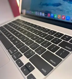 New Laptop Apple MacBook Air 2025 M4 15-inch 24GB Apple M4 SSD 512GB