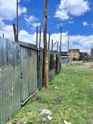1bdrm House in የካ አባዶ, Bole for sale