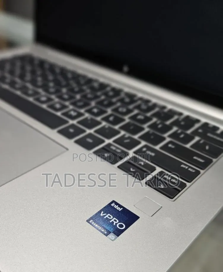 New Laptop HP 16GB Intel Core i5 SSD 512GB