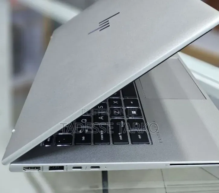 New Laptop HP 16GB Intel Core i5 SSD 512GB