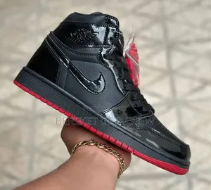 Black Air Jordan 1 High