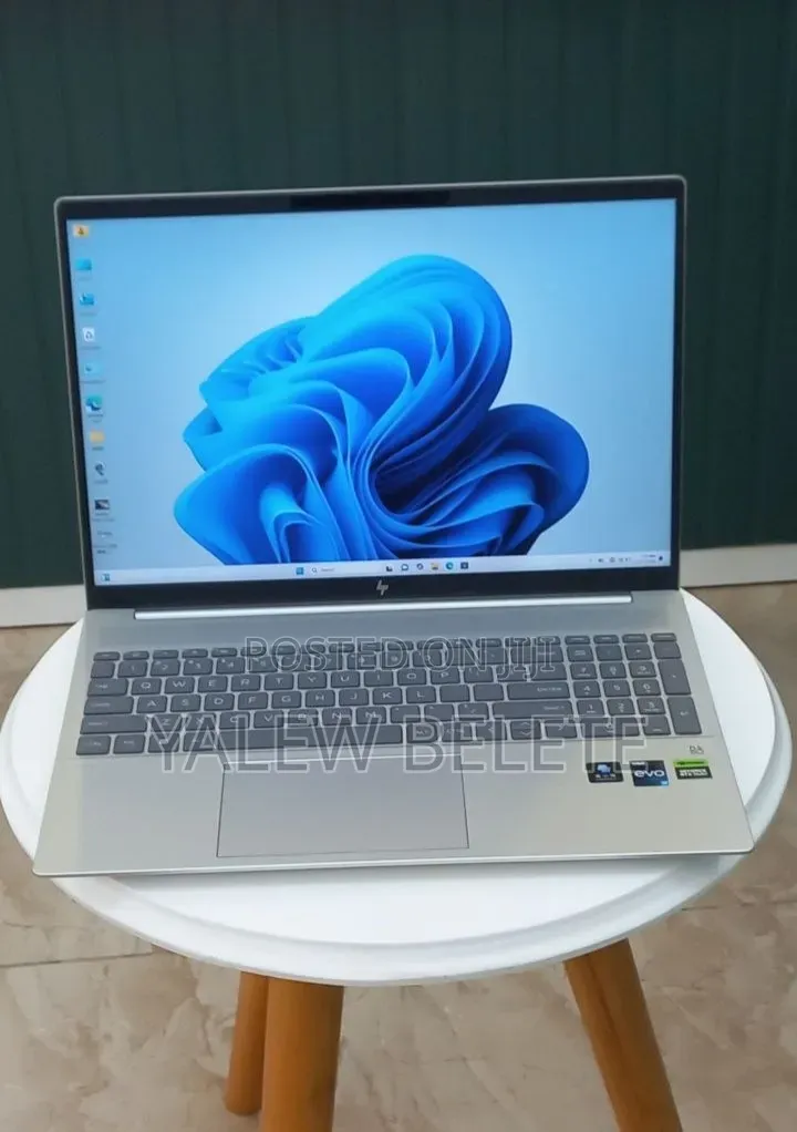 New Laptop HP Pavilion 15 16GB Intel Core i7 SSD 1T