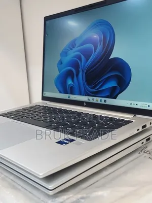 New Laptop HP EliteBook 840 G9 16GB Intel Core i5 SSD 512GB
