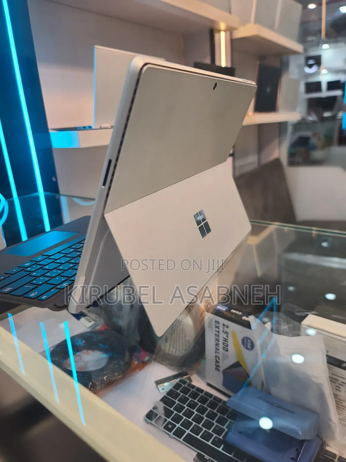 New Laptop Microsoft Surface Pro 9 16GB Intel Core i7 SSD 512GB