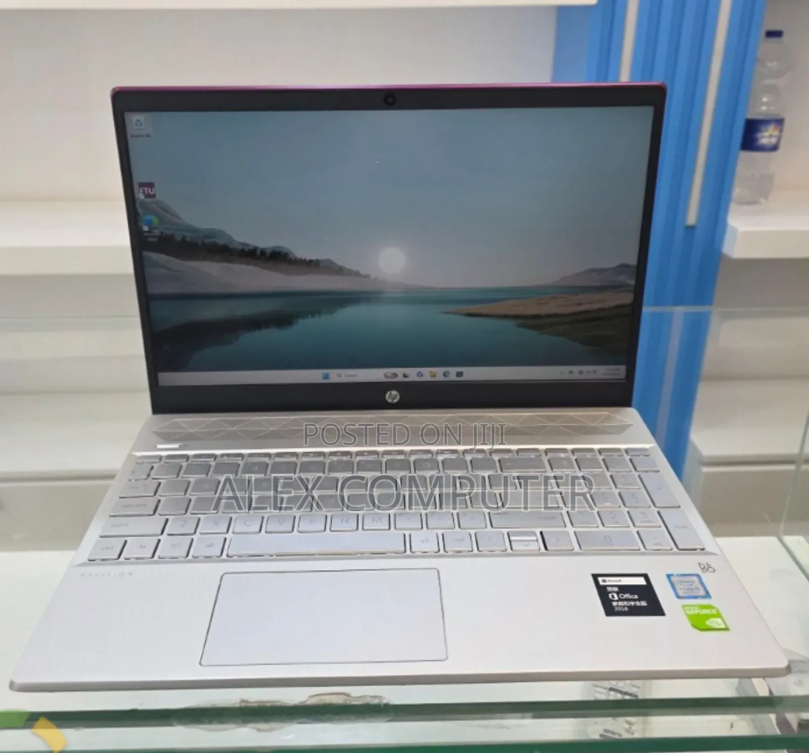 New Laptop HP Pavilion 15 16GB Intel Core i5 SSD 512GB