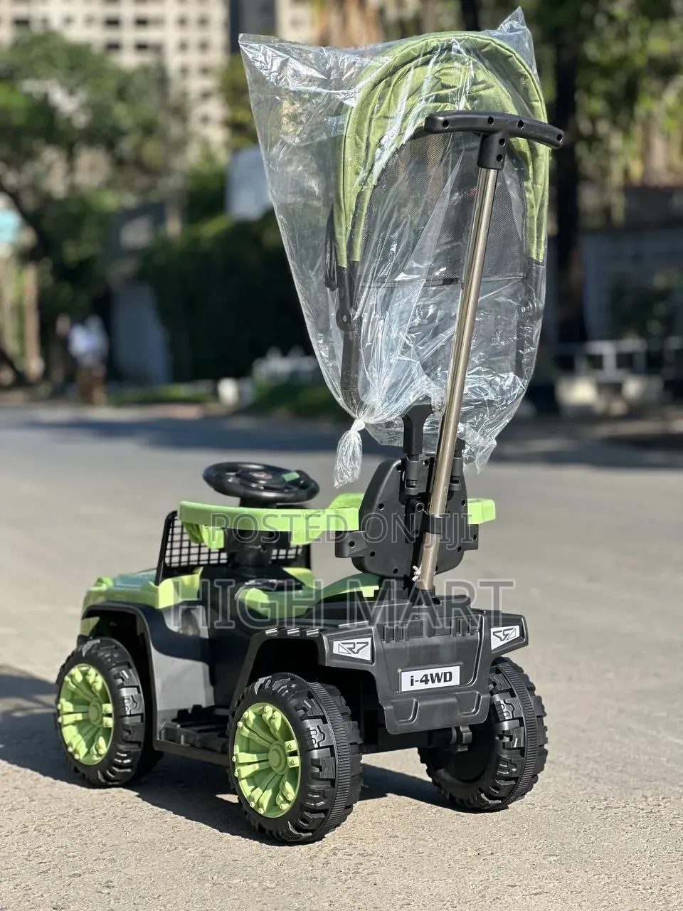 New Pushable Children Car