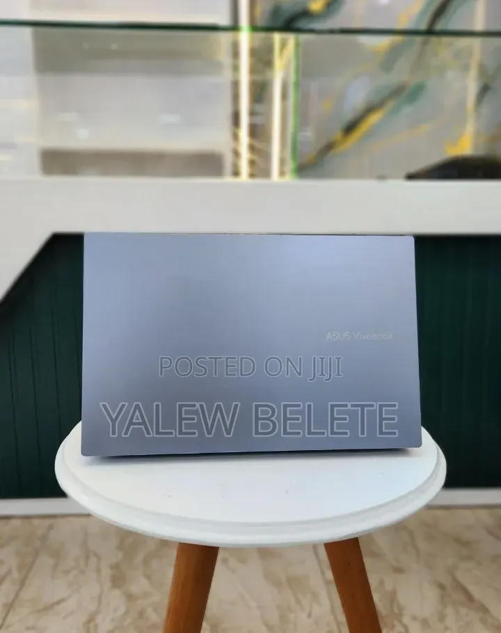 New Laptop Asus VivoBook 15 X505BA 16GB Intel Core i7 SSD 512GB