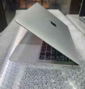 New Laptop Apple MacBook Air 2018 8GB Intel Core i5 SSD 128GB