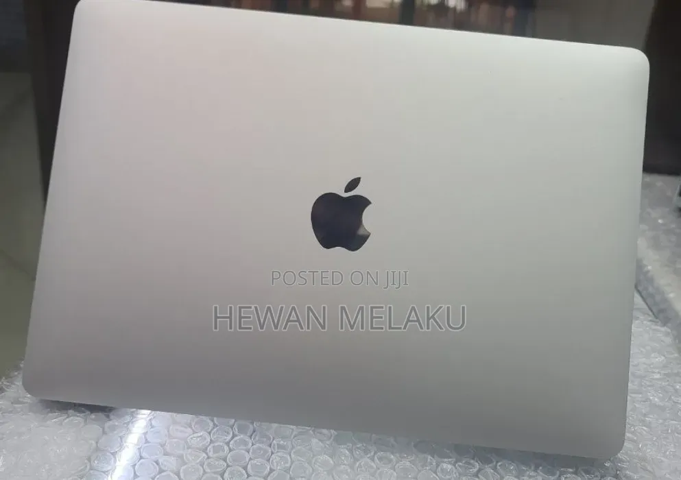 New Laptop Apple MacBook Air 2018 8GB Intel Core i5 SSD 128GB