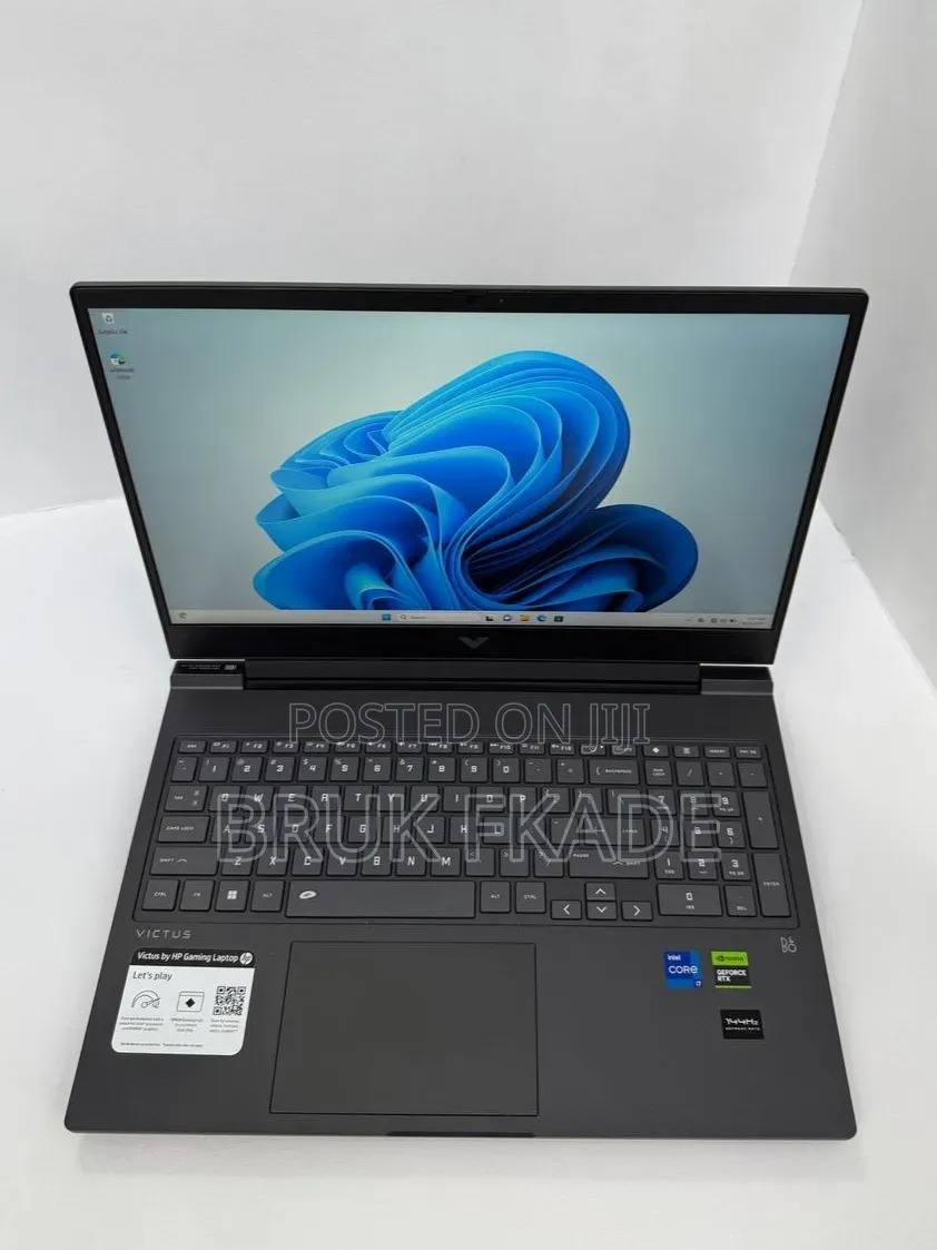 New Laptop HP Victus 16 16GB Intel Core i7 SSD 1T