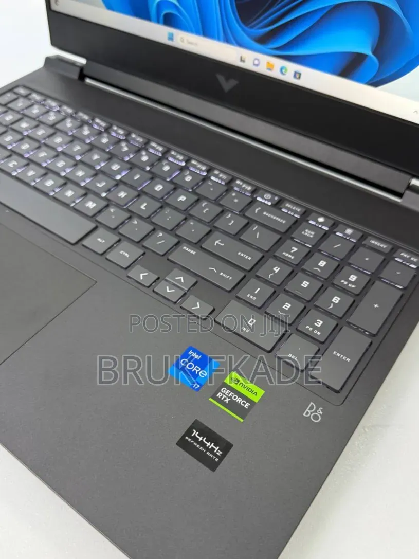 New Laptop HP Victus 16 16GB Intel Core i7 SSD 1T