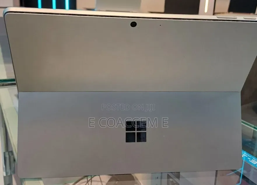 New Laptop Microsoft Surface 16GB Intel Core i7 SSD 512GB