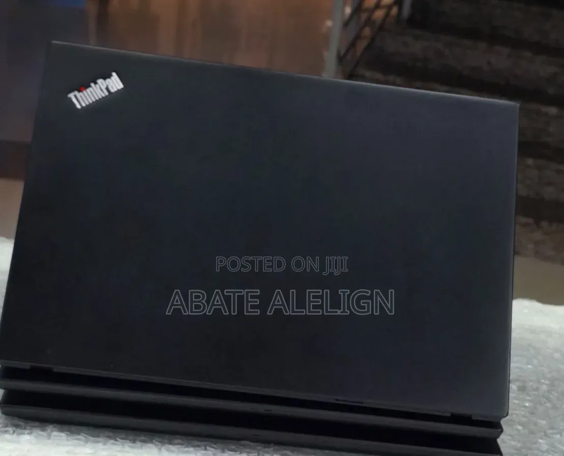 New Laptop Lenovo ThinkPad t495s 16GB AMD Ryzen 7 SSD 512GB