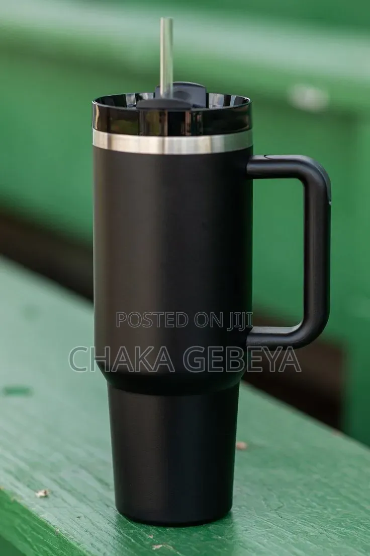 710ml Insulated Travel Mug - Stainless Steel, Straw, Shatterproof,