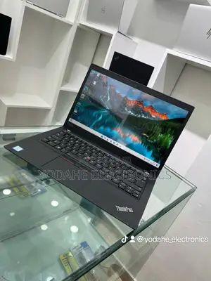 New Laptop Lenovo ThinkPad T490s 16GB Intel Core i7 SSD 512GB