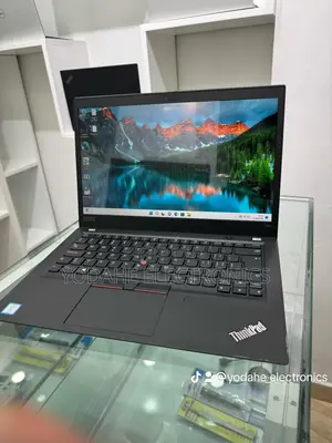 New Laptop Lenovo ThinkPad T490s 16GB Intel Core i7 SSD 512GB