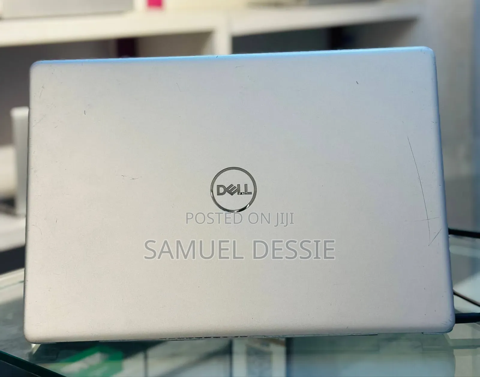 New Laptop Dell Inspiron 15 8GB Intel Core i7 SSD 256GB