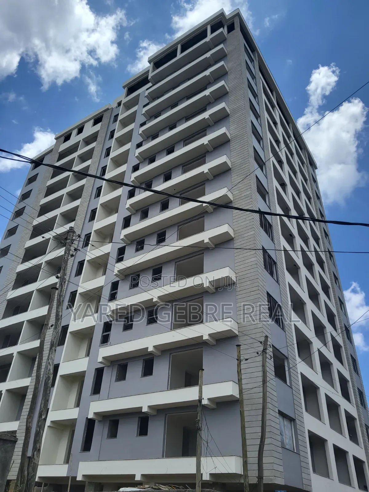 3bdrm Apartment in Legacy Real Estate, Yeka for sale