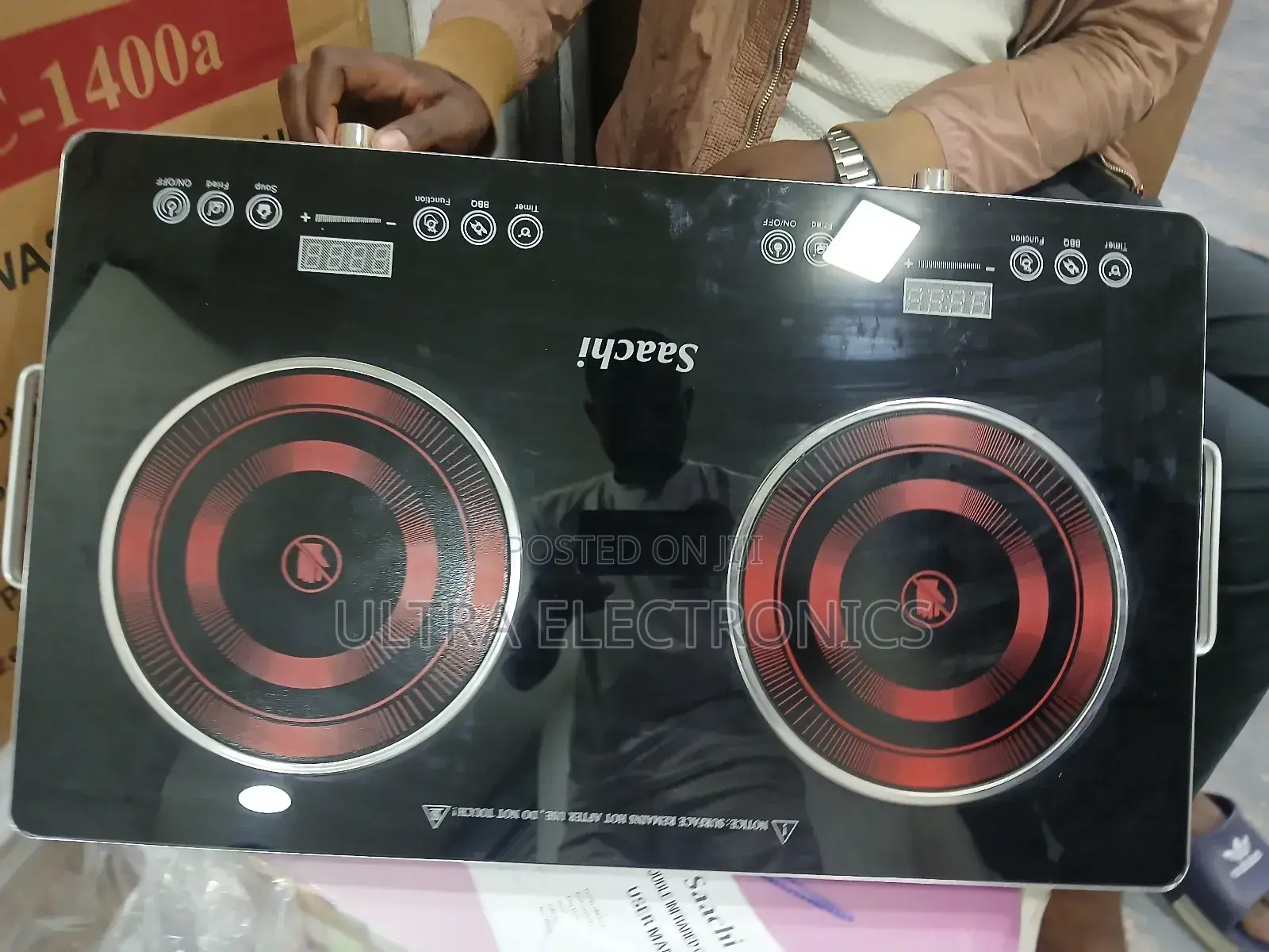 Stove Saachi Sc-7038 Double Burner Electric Featuring a Black