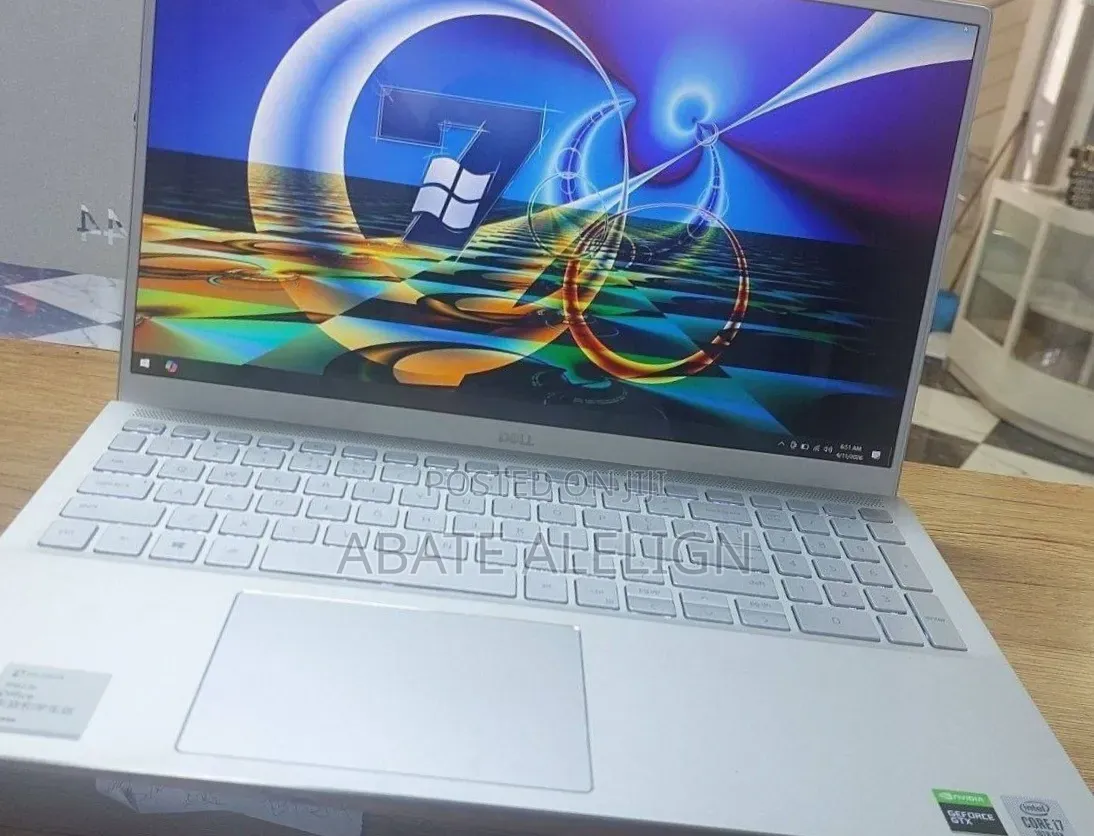 New Laptop Dell Inspiron 15 16GB Intel Core i7 SSD 512GB
