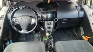 Toyota Yaris 2008 Gray