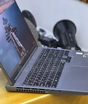 New Laptop Lenovo 16GB AMD Ryzen 7 SSD 1T
