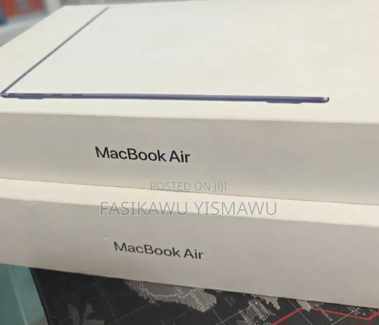 New Laptop Apple MacBook Air 2025 M4 13-inch 16GB Apple M4 SSD 256GB