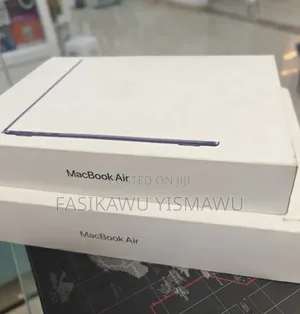 New Laptop Apple MacBook Air 2025 M4 13-inch 16GB Apple M4 SSD 256GB
