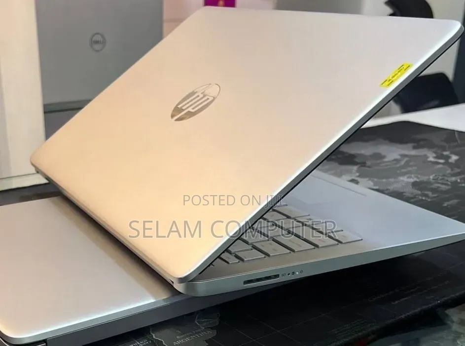 New Laptop HP Stream Notebook 16GB Intel Core i5 SSD 512GB