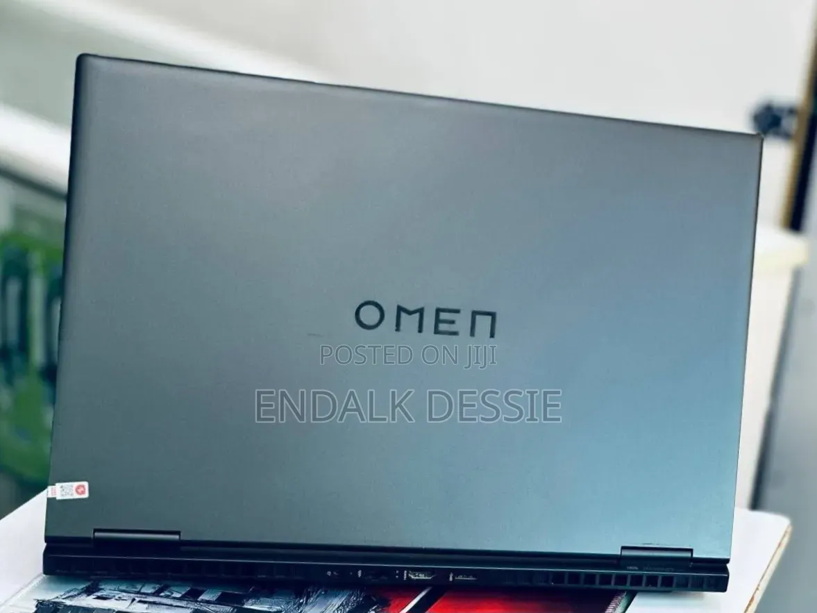 New Laptop HP Omen 16 16GB Intel Core i9 SSD 1T