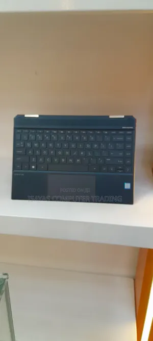 New Laptop HP Spectra 13 16GB Intel Core i7 SSD 512GB