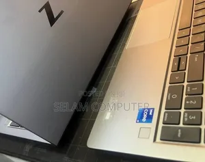 New Laptop HP ZBook Studio 32GB Intel Core i7 SSD 512GB