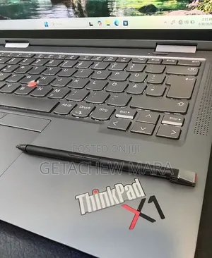 New Laptop Lenovo Yoga 7i 16GB Intel Core i7 SSD 512GB