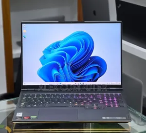 New Laptop Lenovo 16GB AMD Ryzen 9 SSD 1T