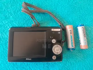 Aigo V1220 Camera