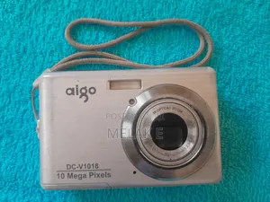 Aigo Dc-V1018 Digital Camera