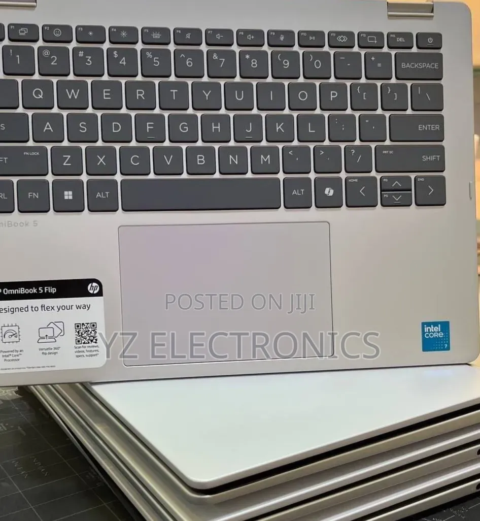 New Laptop HP OmniBook 5 14" 16GB Intel Core i7 SSD 512GB