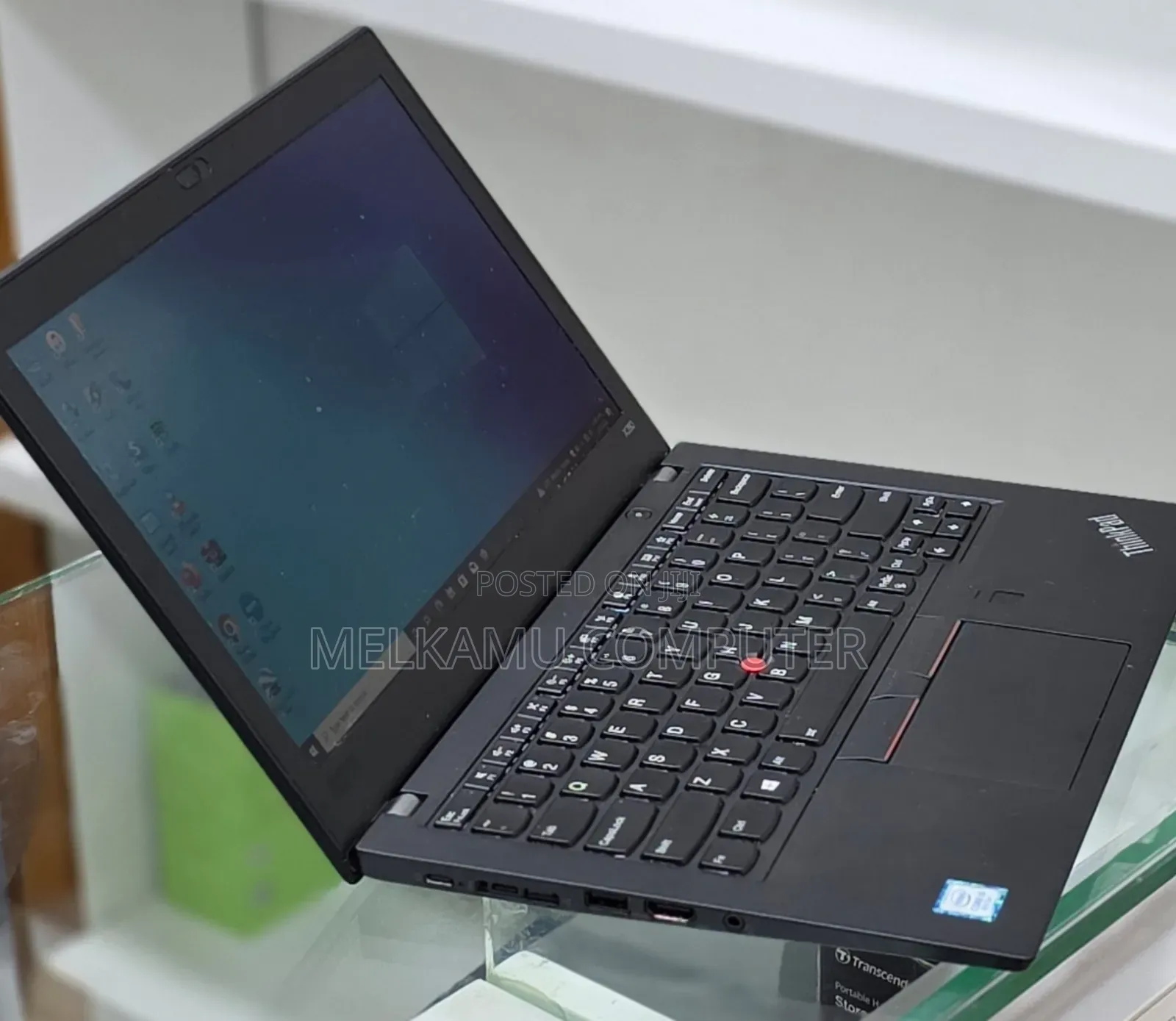 New Laptop Lenovo ThinkPad X280 8GB Intel Core i5 SSD 256GB