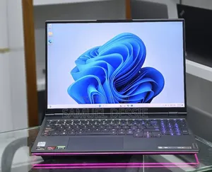 New Laptop Lenovo Legion Slim 5 16GB AMD Ryzen 9 SSD 1T