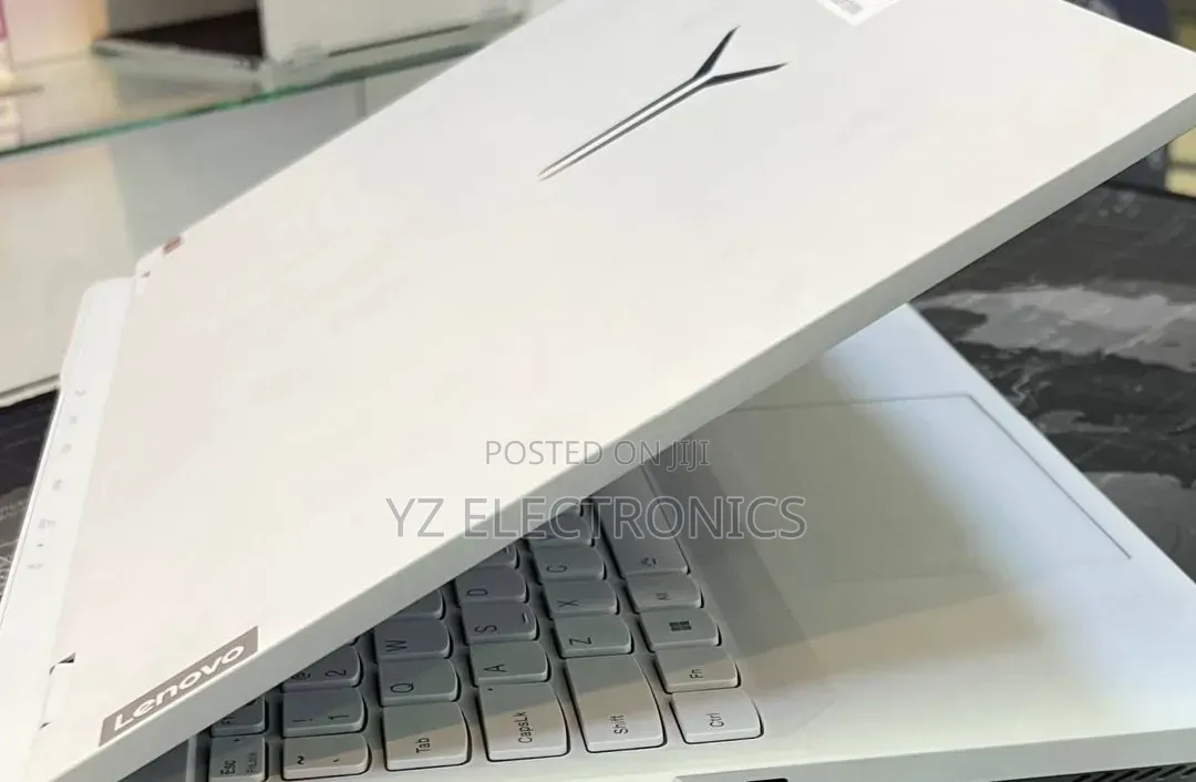 New Laptop Lenovo Legion 5 16GB Intel Core i9 SSD 1T