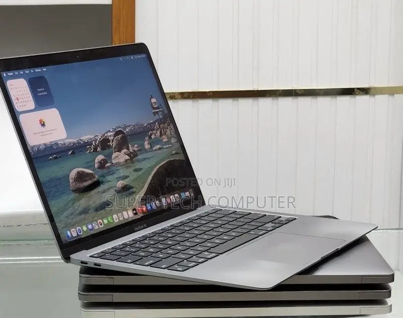 New Laptop Apple MacBook Air 2020 M1 8GB Apple M1 SSD 256GB