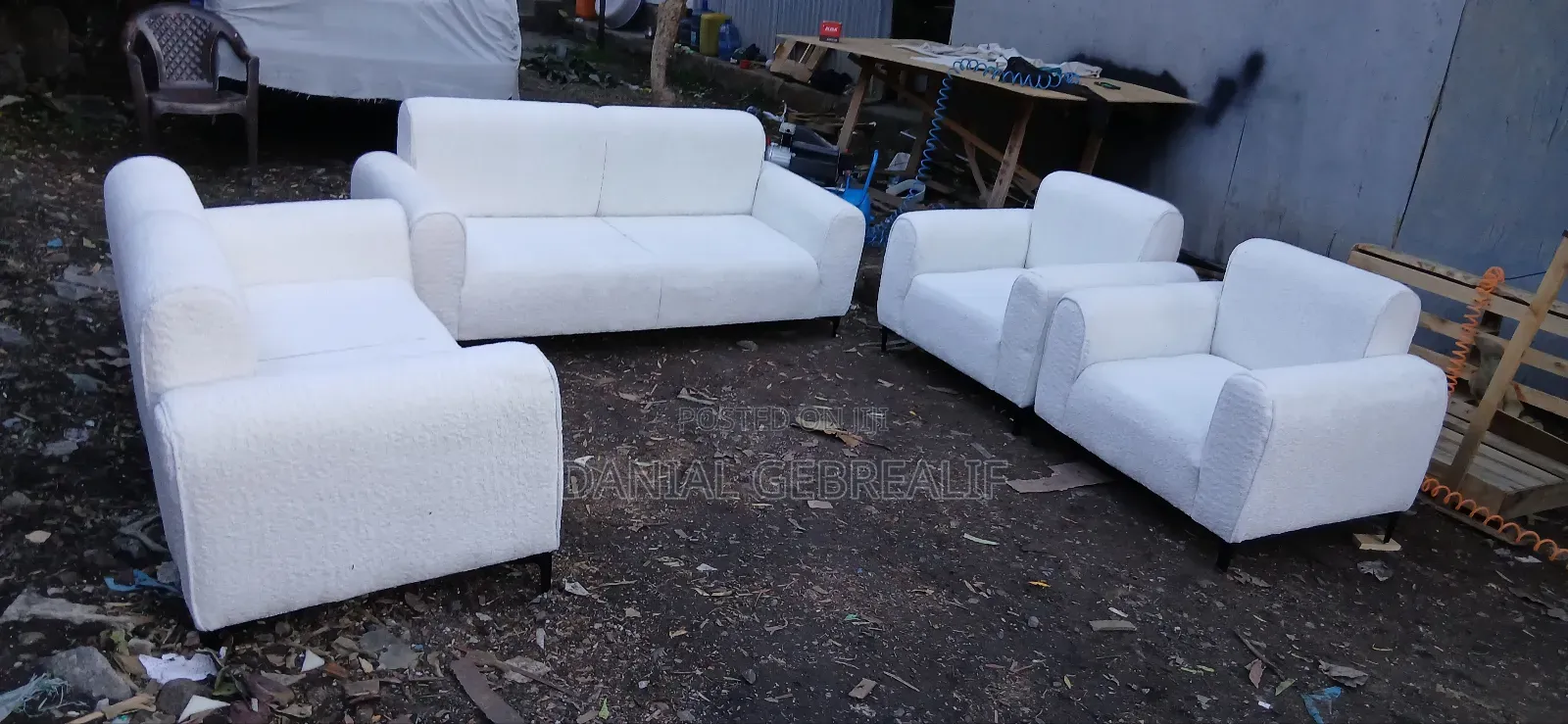 Comfertable Sofa