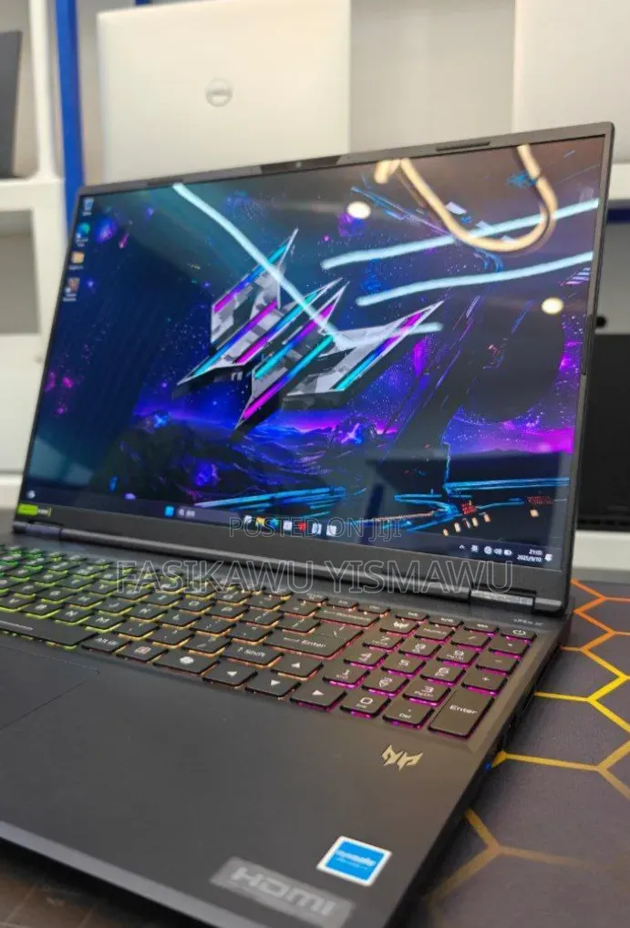 New Laptop Acer Predator Helios Neo 16 16GB Intel Core i9 SSD 1T