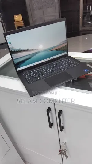 New Laptop Dell Latitude 5310 16GB Intel Core i7 SSD 512GB