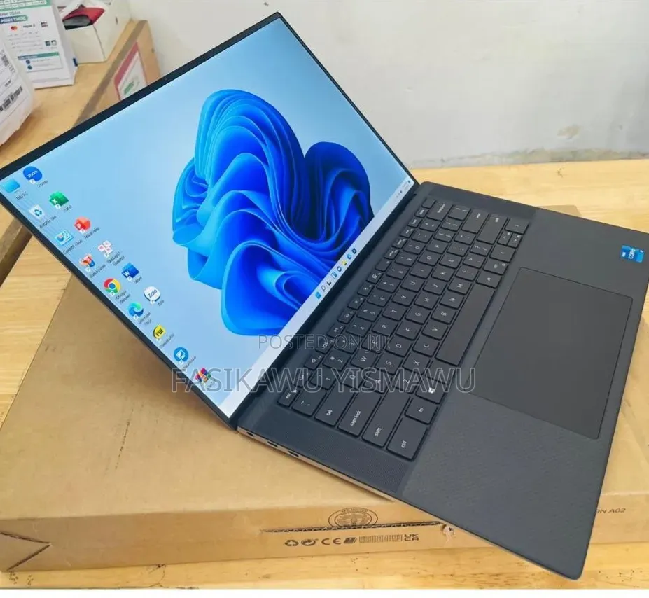 New Laptop Dell Precision 5540 32GB Intel Core i9 SSD 1T