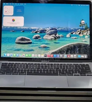 New Laptop Apple MacBook Pro 2020 M1 8GB Apple M1 SSD 256GB